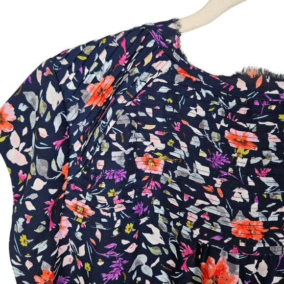 Danielrainn Navy Blue Spring Floral Split Neck Raw Hem Blouse Size 2XL - Picture 6 of 12
